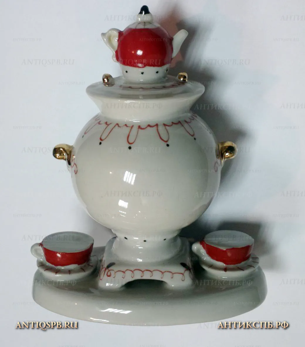 Фарфоровая фигурка "Самовар". Броницкий фарфоровый завод "Возрождение". СССР.  Вт. пол. ХХ века. №17621